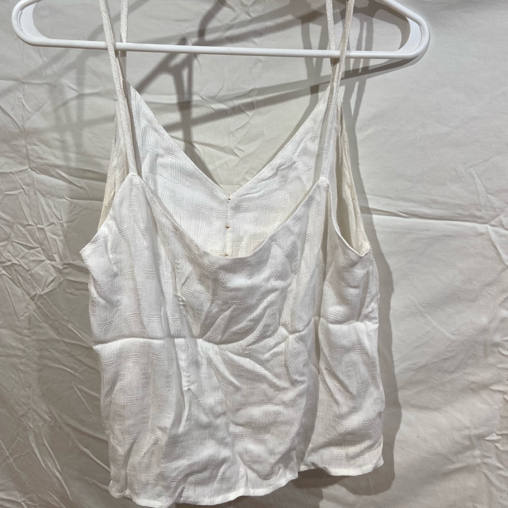 Linen Top - Picture 4 of 5